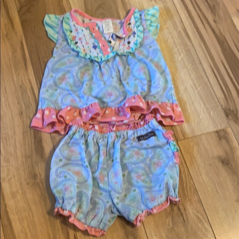 Matilda Jane snug as a bug pajamas